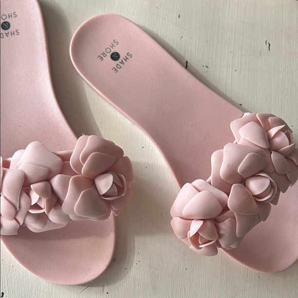Shade & Shore Shoes - Shade & Shore Women's Mallory Jelly Sandals in  soft pink 8